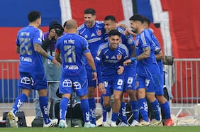 Sigue los movimientos en el CDA: la U oficializa la salida de uno de sus goleadores