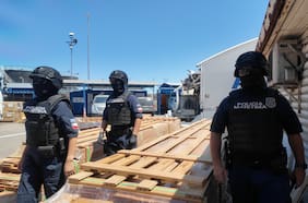 Armada confisca histórica carga de 68,7 toneladas de cocaína y ketamina en Arica