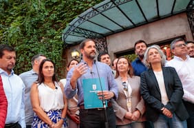 Grupo de alcaldes de la RM crean red de coordinación para impulsar agenda municipal en el debate nacional