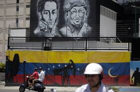 Columna de Moisés Naím: La recesión encubierta