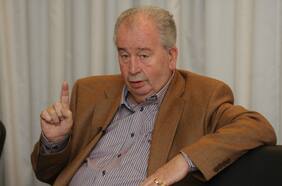 Hijos de Grondona, indignados con El Presidente: “Su memoria y trayectoria no se ensucian por una película que ‘mal-informa’ por un rédito económico”