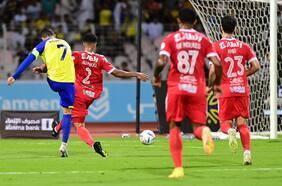 José Luis Sierra sufre a Cristiano Ronaldo: póker de CR7 para golear al equipo del Coto en la liga saudí