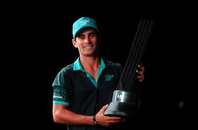 “¡Desempate de locura!”: la prensa internacional alucina con el título que ganó Joaquín Niemann en Mayakoba