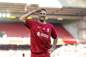 Video: Mark González vuelve a brillar con un golazo en partido de leyendas del Liverpool