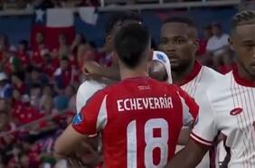 Conmebol libera audios del VAR por codazo a Echeverría