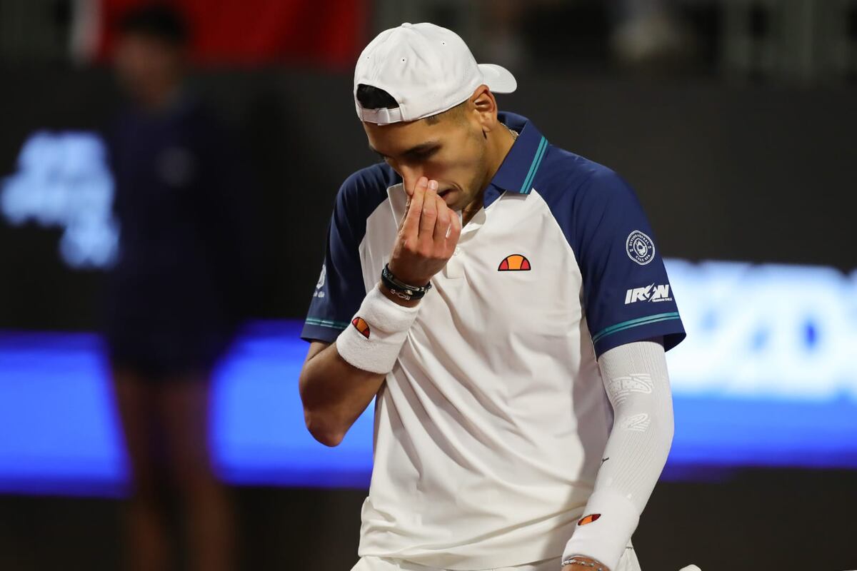 Tabilo sufre duro revés en Roma y lucha por mantener plaza en Roland Garros