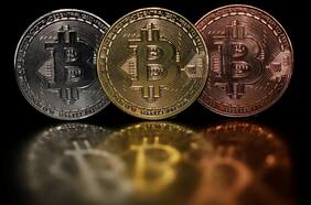 El bitcoin anota otra fuerte caída y se acerca a una barrera clave