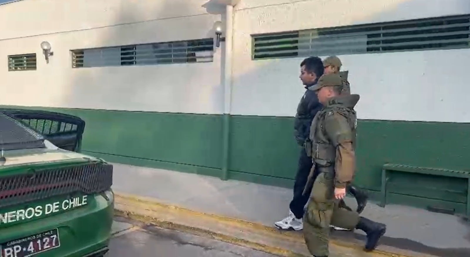 Carabineros detiene a presunto autor de homicidio en El Bosque: habría confesado el crimen
