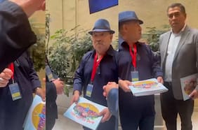 Entrega de libro “Ariel es una niña” culmina en tensa discusión entre el Movilh y diputados del PSC