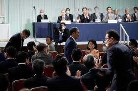 Japón: Oficialismo se acerca a la derrota en medio de elecciones parlamentarias