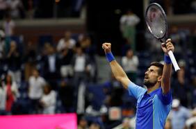 Una noche para el recuerdo: un incansable Djokovic abrocha una increíble remontada y sigue avanzando en el US Open