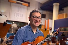 La historia del violinista chileno que tocó con Hans Zimmer en el Vaticano