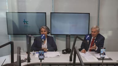 Cuándo y a qué hora es el debate presidencial Archi: el penúltimo encuentro entre Jara y Kast