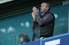 Siguen los coletazos: Roman Abramovich cede el control del Chelsea a la fundación benéfica del club