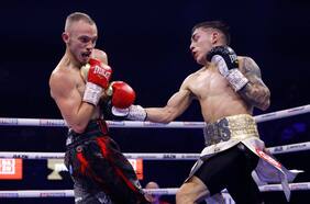 Andrés Campos cae por decisión unánime ante Sunny Edwards