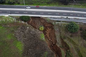 Concluyen obras por socavón que afectó al Camino Internacional en Concón y reabren el tránsito vehicular