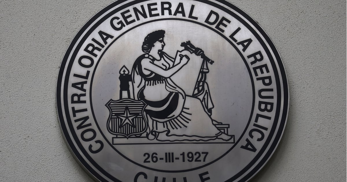 Contraloría responde a la Subsecretaría del Patrimonio ratificando cifras sobre “permisología” y criticando comunicado