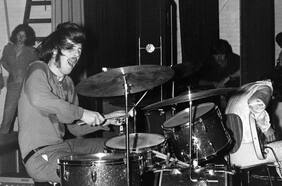 John Bonham, Led Zeppelin y la truculenta historia con un tiburón