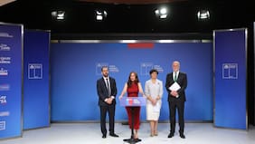 Gobierno descarta “amarre” de funcionarios públicos y hace la distinción entre los de carrera y de confianza