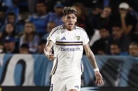 En Argentina se dividen ante la última actuación de Carlos Palacios en Boca Juniors