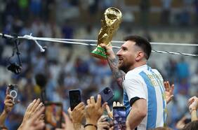 Lionel Messi sigue en la cima: L’Equipe distingue al argentino como el Campeón de Campeones por sobre Mbappé