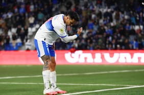 El golazo desde larga distancia de Fernando Zampedri que sentenció el triunfo de la UC ante Cobresal