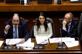 “¡Qué desastre!“: la cadena de errores que enredó al proyecto de Sala Cuna e hizo fracasar el plan para ganar con un voto