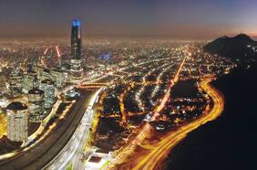 A 15 minutos de todo: menos del 2% de la población de Santiago vive con ese estándar