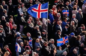 Entre la pesca y el euro, Islandia vota si retomar negociaciones para entrar a la UE