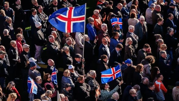 Entre la pesca y el euro, Islandia vota si retomar negociaciones para entrar a la UE