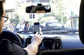 “Es decimonónica” y “dejaría un 85% de los conductores fuera”: la dura crítica de Louis de Grange a la ley Uber