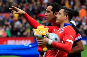 Claudio Bravo establece la meta que debe cumplir Alexis Sánchez para volver a la Roja