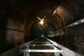Abandonada y desmantelada: así luce histórica central que abasteció de electricidad a Valparaíso