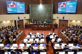 Tensión por sexto retiro: comisión de Constitución acuerda pedir a la mesa de la Cámara que se pronuncie sobre factibilidad de retomar el proyecto