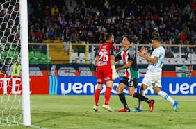 Con un heroico Sebastián Pérez: Palestino logra un esforzado empate ante Gremio y aún resiste en la Copa Sudamericana
