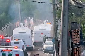 Graves incidentes y enfrentamientos en desalojo de toma en Cerro 18 de Lo Barnechea