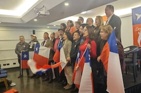El opaco encuentro opositor que intentó contrastar el foro de Kast