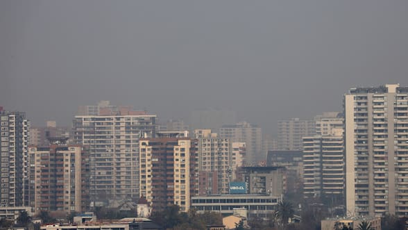 Tercera preemergencia ambiental consecutiva en la RM: revisa la restricción vehicular para este lunes
