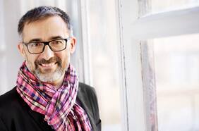 Antoni Gutiérrez-Rubí, el asesor de Joaquín Lavín que fue clave en el triunfo de Petro en Colombia