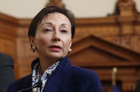 Chevesich evita pronunciarse sobre figura del indulto presidencial tras reunión con ministro de Justicia