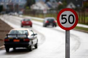 A un año de reducción urbana a 50 km/h: Menos accidentes y menos lesionados