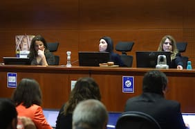 Tribunal criticó a Fiscalía por violar derecho a ser juzgado en tiempo razonable, pero se tomará plazo máximo de 10 meses para redactar fallo de SQM