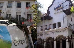 Chile Vamos y Republicanos se restan de manera indefinida de la mesa de seguridad tras indultos otorgados por Boric