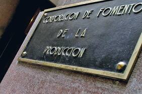 El número de funcionarios de Corfo que gana más de $4 millones se duplica en dos años