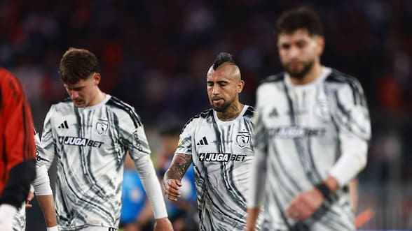 “Asquerosa”: Arturo Vidal realiza fuerte mea culpa por penal errado y lanza duras críticas a la cancha del Monumental