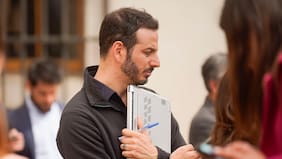 La “capacitación” de Echecopar para alinear al FA ante ofensiva fiscal de Kast