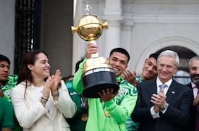 Presidente Kast recibe en La Moneda al plantel de Santiago Wanderers campeón de la Copa Libertadores Sub 20