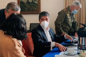 Agentes encubiertos y reveladores: Monsalve anuncia que se buscará dotar a las policías y Fiscalía de técnicas especiales de investigación para el crimen organizado