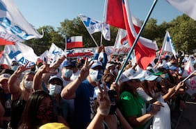 Eventos masivos y algunos en regiones: candidatos alistan cierres de campaña