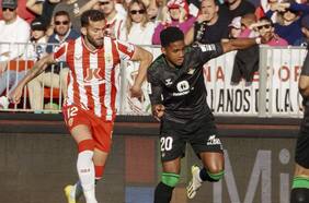 Copa del Rey: el Betis de Pellegrini se libra de un nuevo alcorconazo en los minutos finales